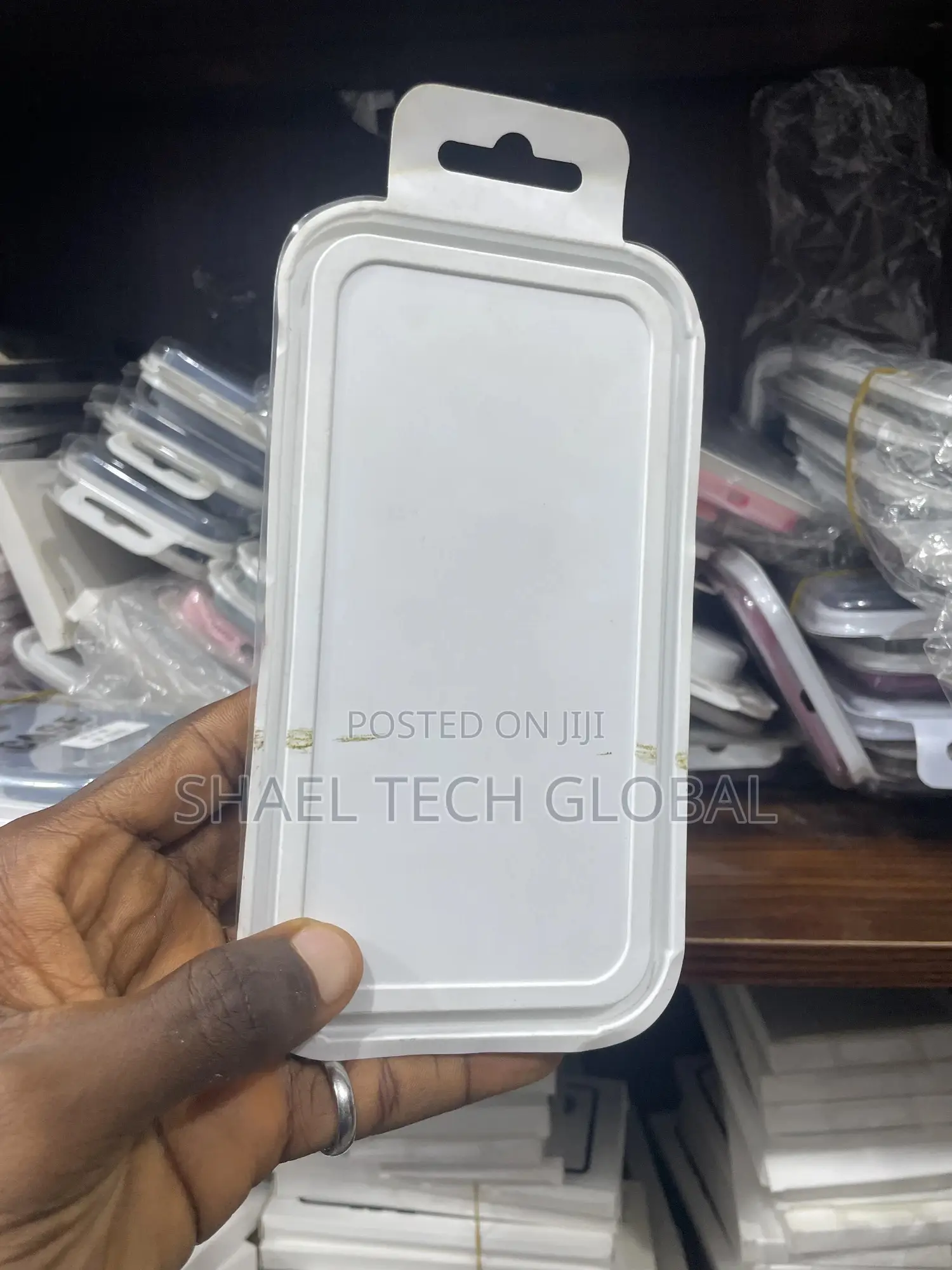 iPhone 17pro Max Pouch/Case