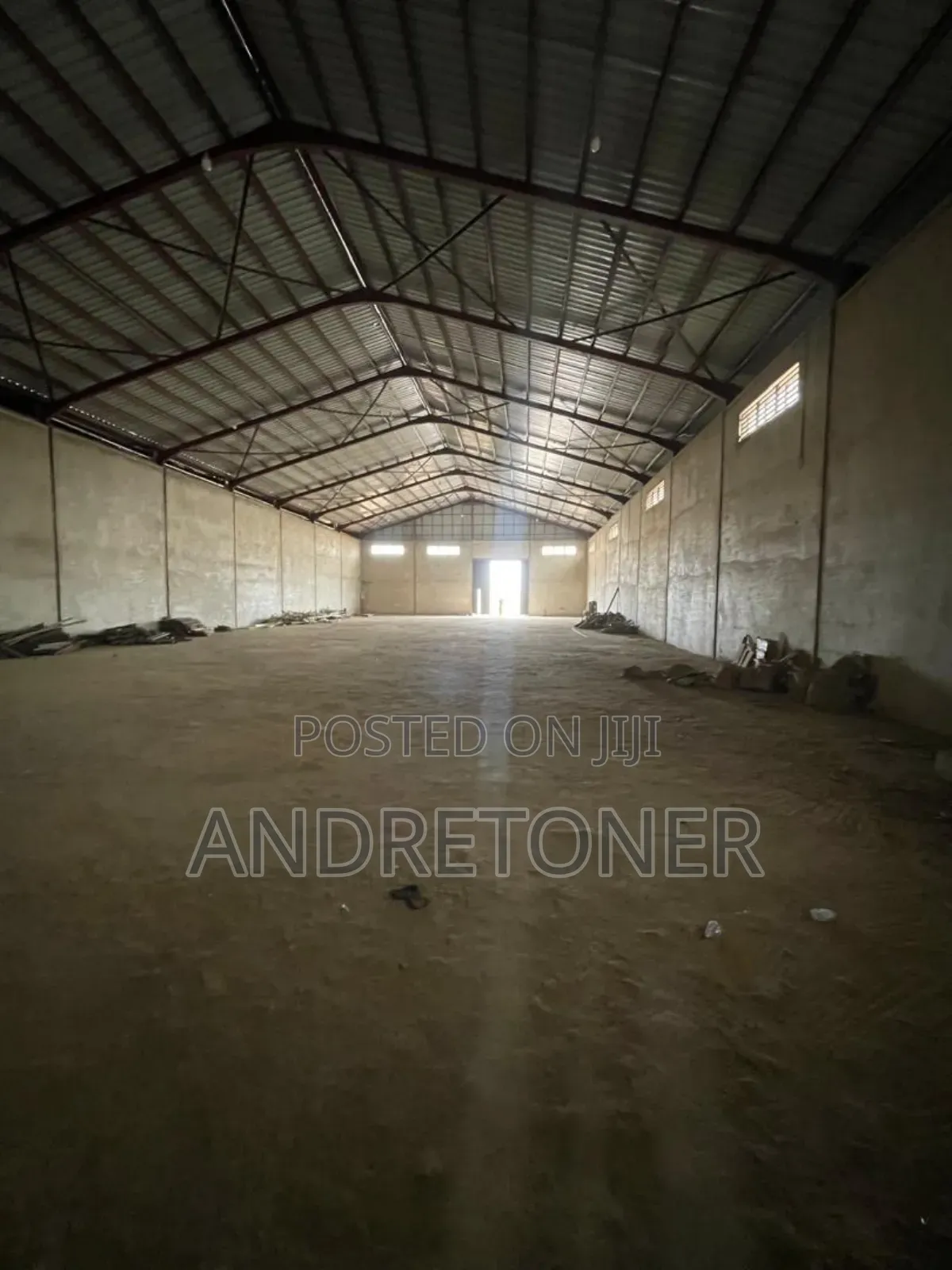 Warehouse to Let