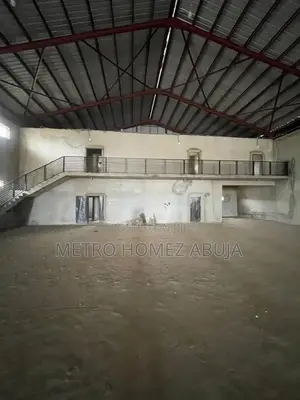 Warehouse to Let