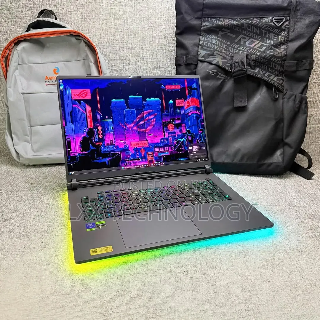 Laptop Asus 32GB Intel Core Ultra 9 SSD 4T