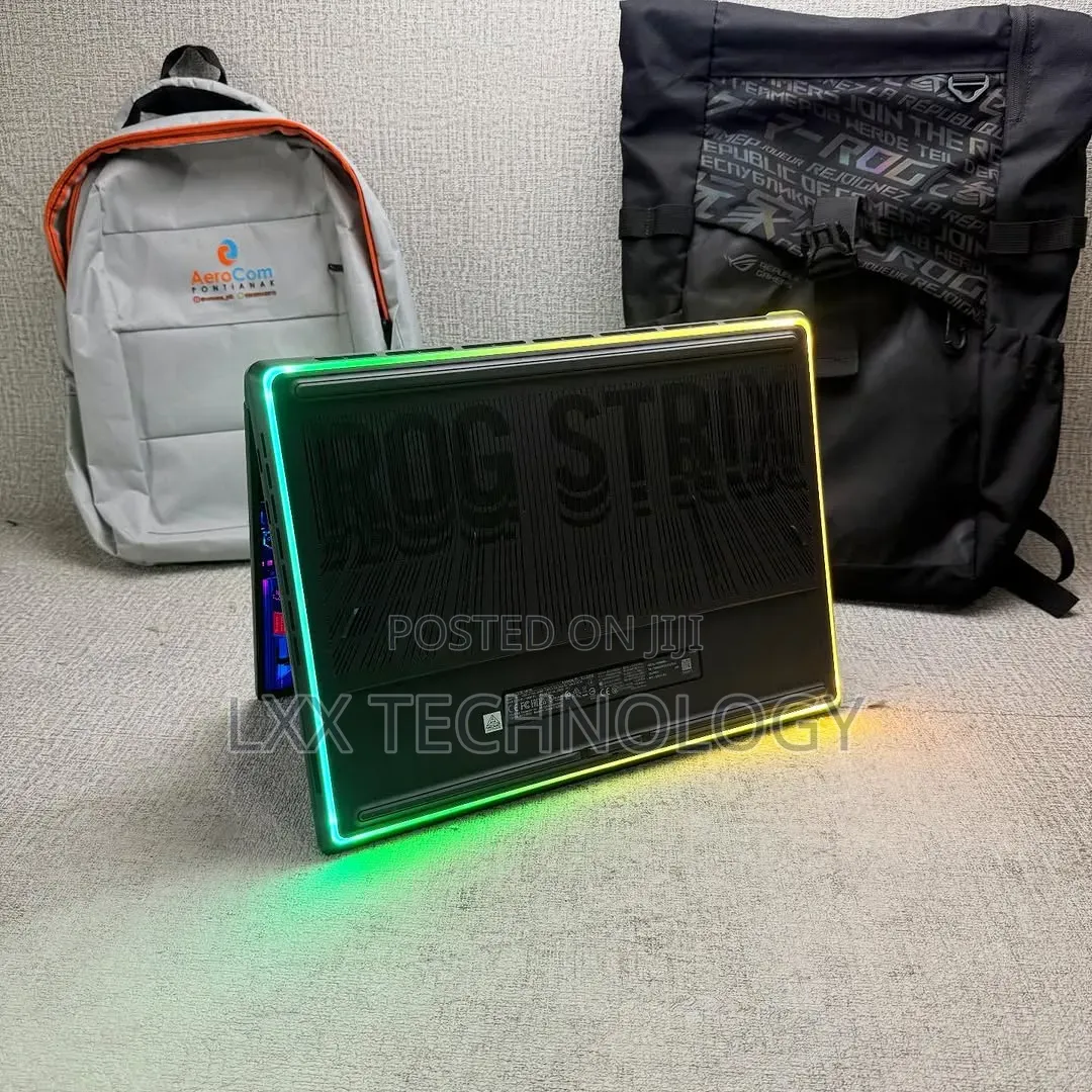 Laptop Asus 32GB Intel Core Ultra 9 SSD 4T