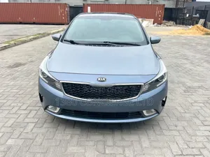 Kia Forte EX Sedan 2017 Gray