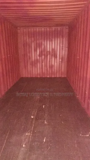 40ft Dry Container Avaiable
