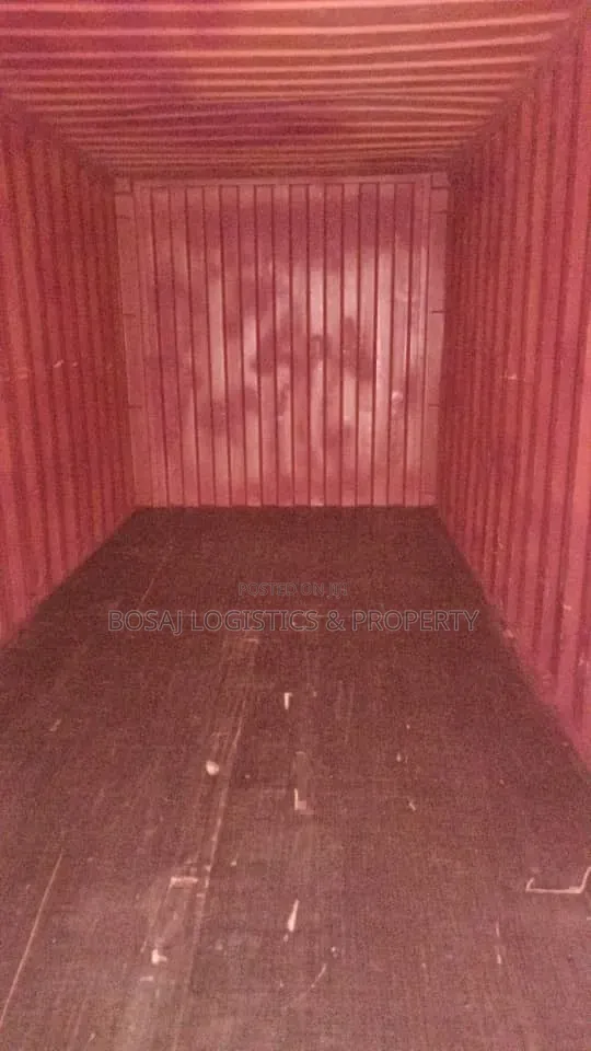 40ft Dry Container Avaiable