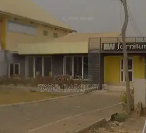 Furnished 6bdrm Bungalow in Dada Estate, Osogbo for sale