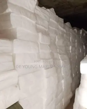 • Oil Sorbent Pad for Spill Control