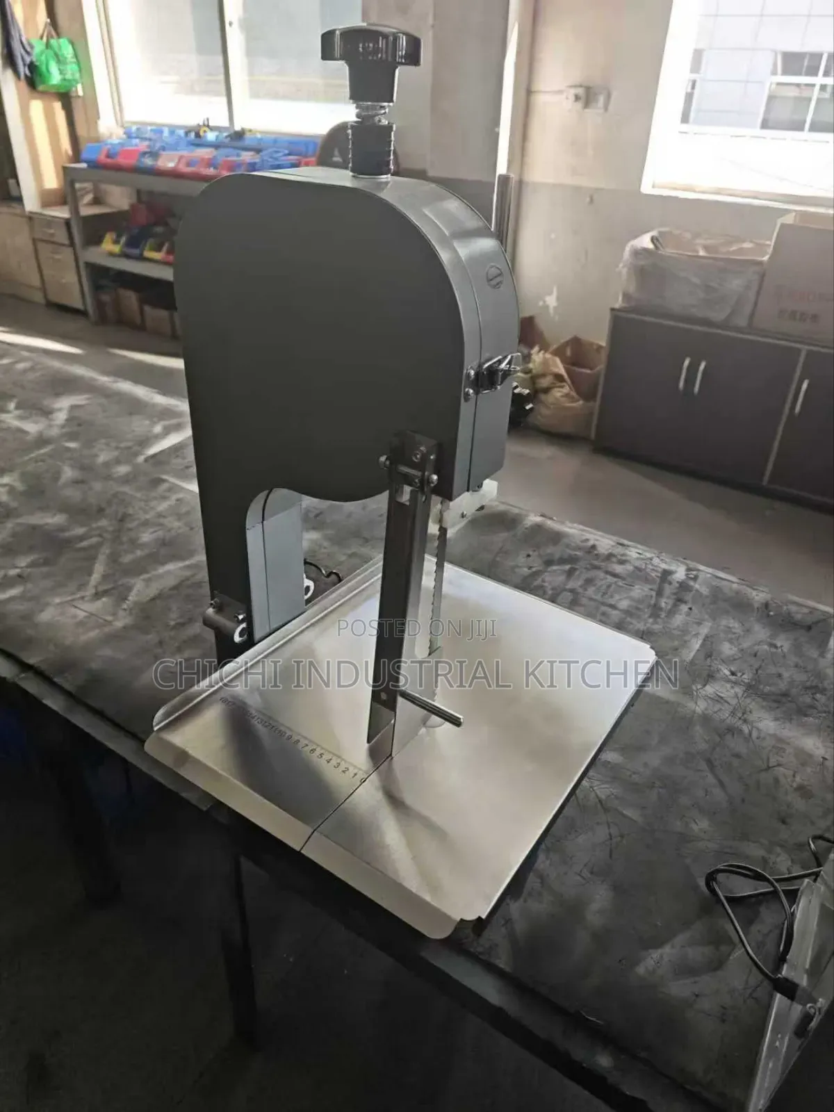 Bonesaw Machine ( Meat and Bone Cutter)