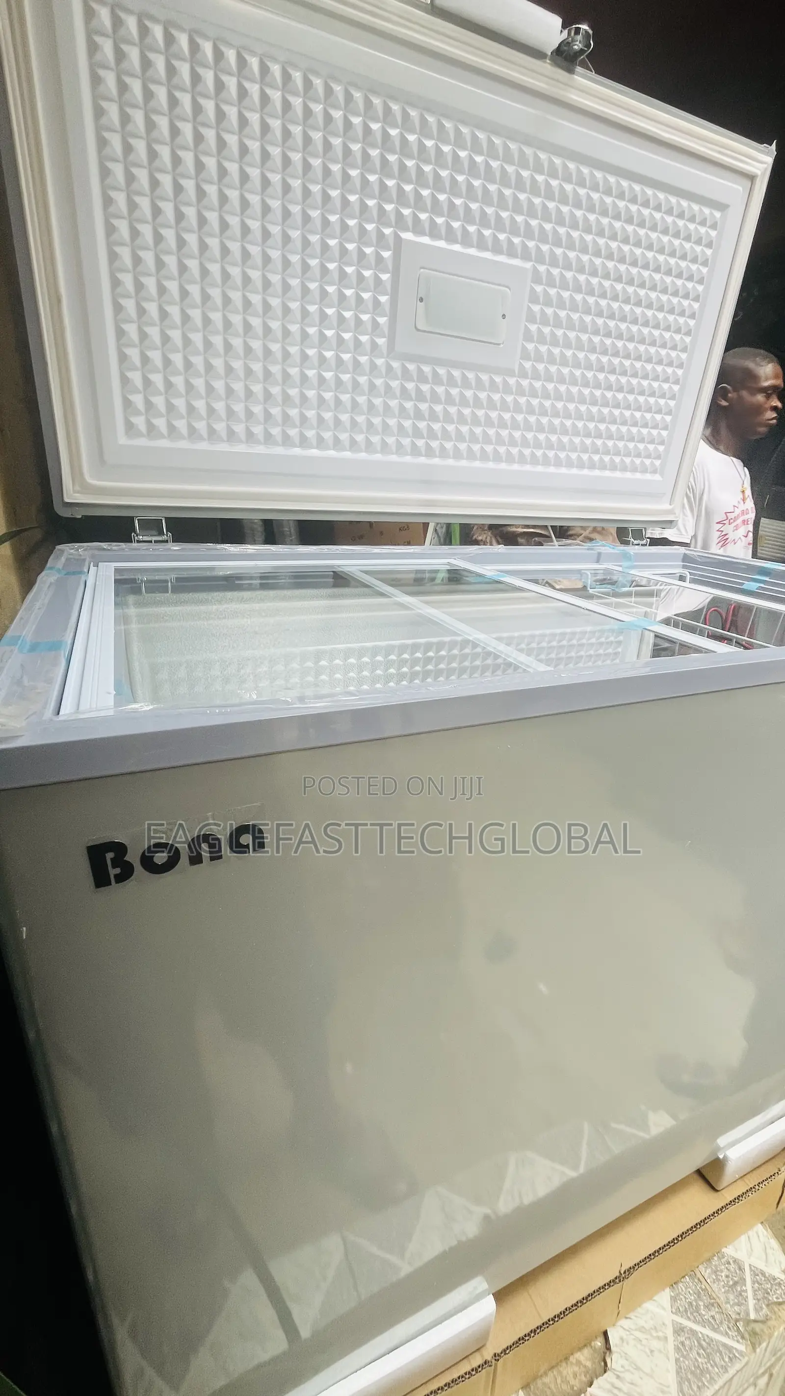 Bona Solar Freezer