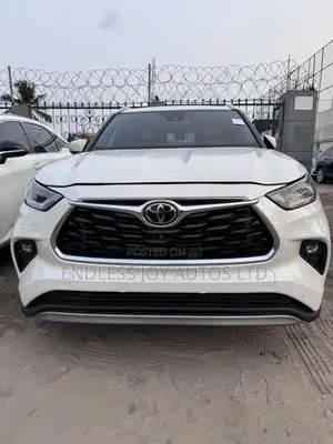 Toyota Highlander Platinum 2022 White