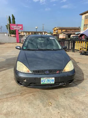 Ford Focus 1.8 Viva 2005 Gray