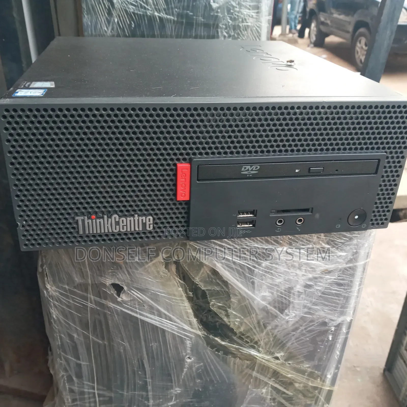 Lenovo ThinkCentre M710e SFF 8GB Intel Core i5 HDD 500GB