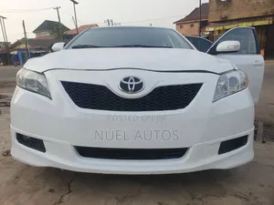 Toyota Camry SE 4dr Sedan (2.4L 4cyl 5A) 2007 White