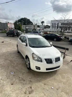 Pontiac Vibe 2009 White