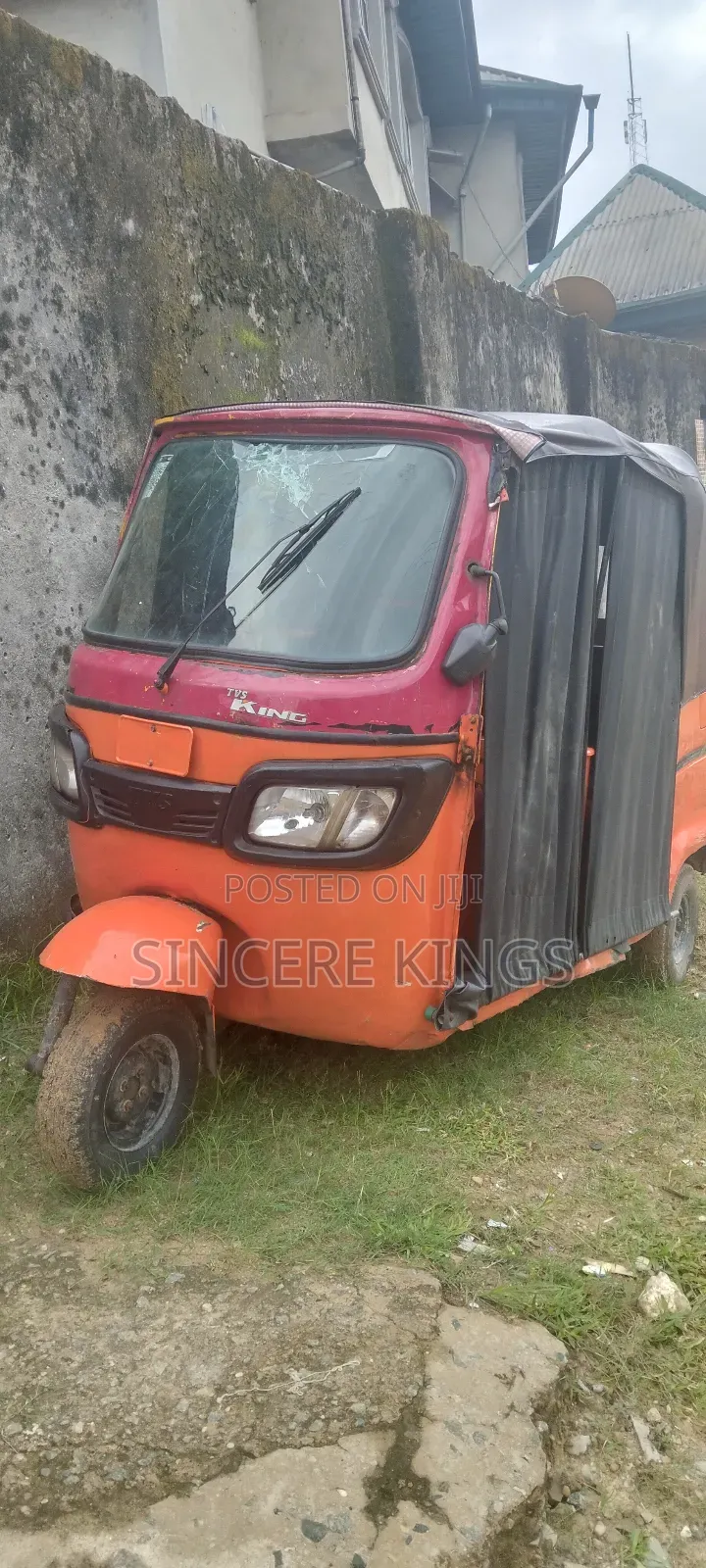 TVS 2022 Orange