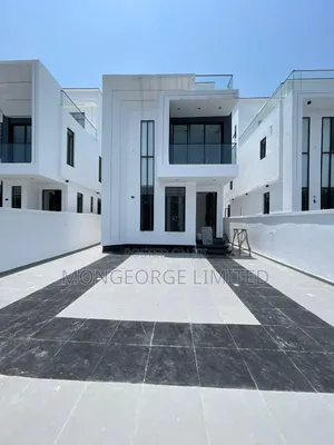 5bdrm Duplex in Lekki Phase 1 for sale