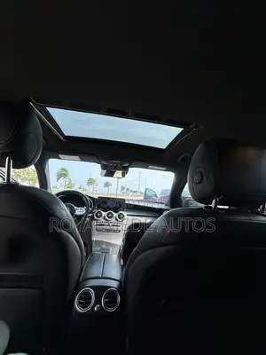 Mercedes-Benz GLC-Class 2021 Gold