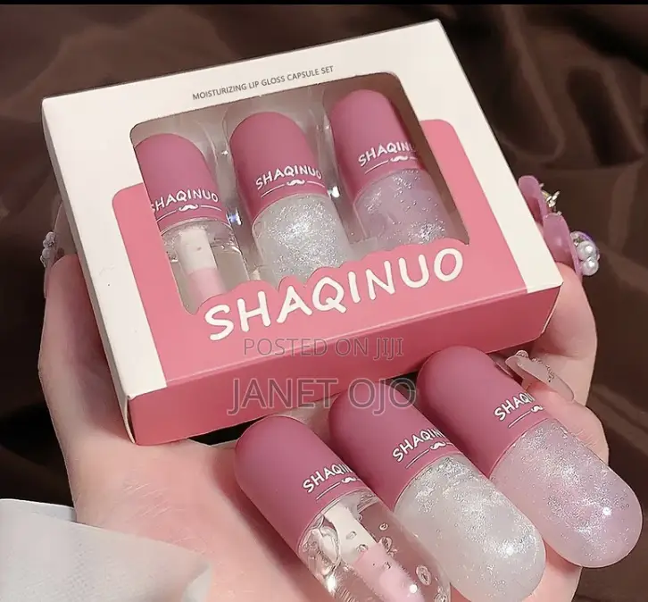 Makeup Accessories
