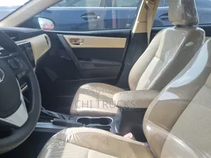 Toyota Corolla LE 4dr Sedan (1.8L 4cyl CVT) 2016 Gray