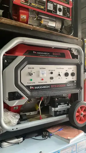 Maxmech RFS-12000e Gasoline Generator.