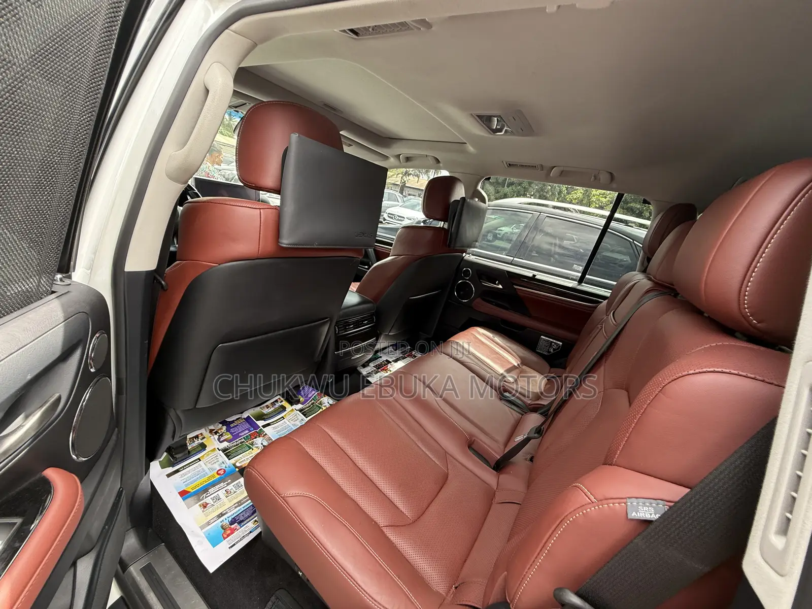 Lexus LX 570 AWD 2019 White