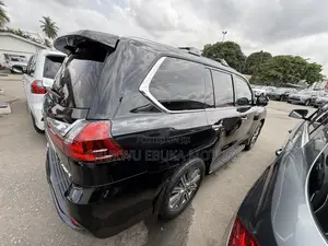 Lexus LX 570 AWD 2017 Black