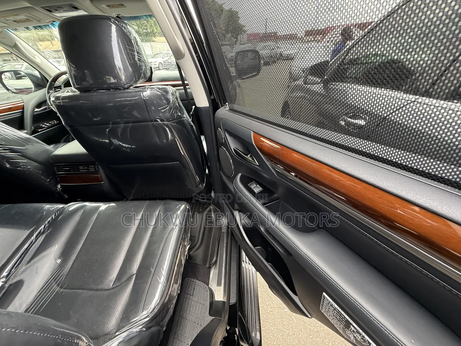 Lexus LX 570 AWD 2017 Black