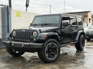 Jeep Wrangler Unlimited Sahara 4dr SUV 4WD (3.6L 6cyl 6M) 2014 Black