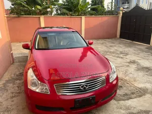Infiniti G 2009 Red