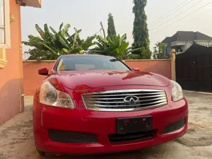 Infiniti G 2009 Red