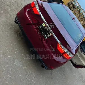 Lexus ES 2014 Red