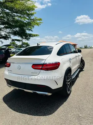 Mercedes-Benz GLE-Class 2016 White