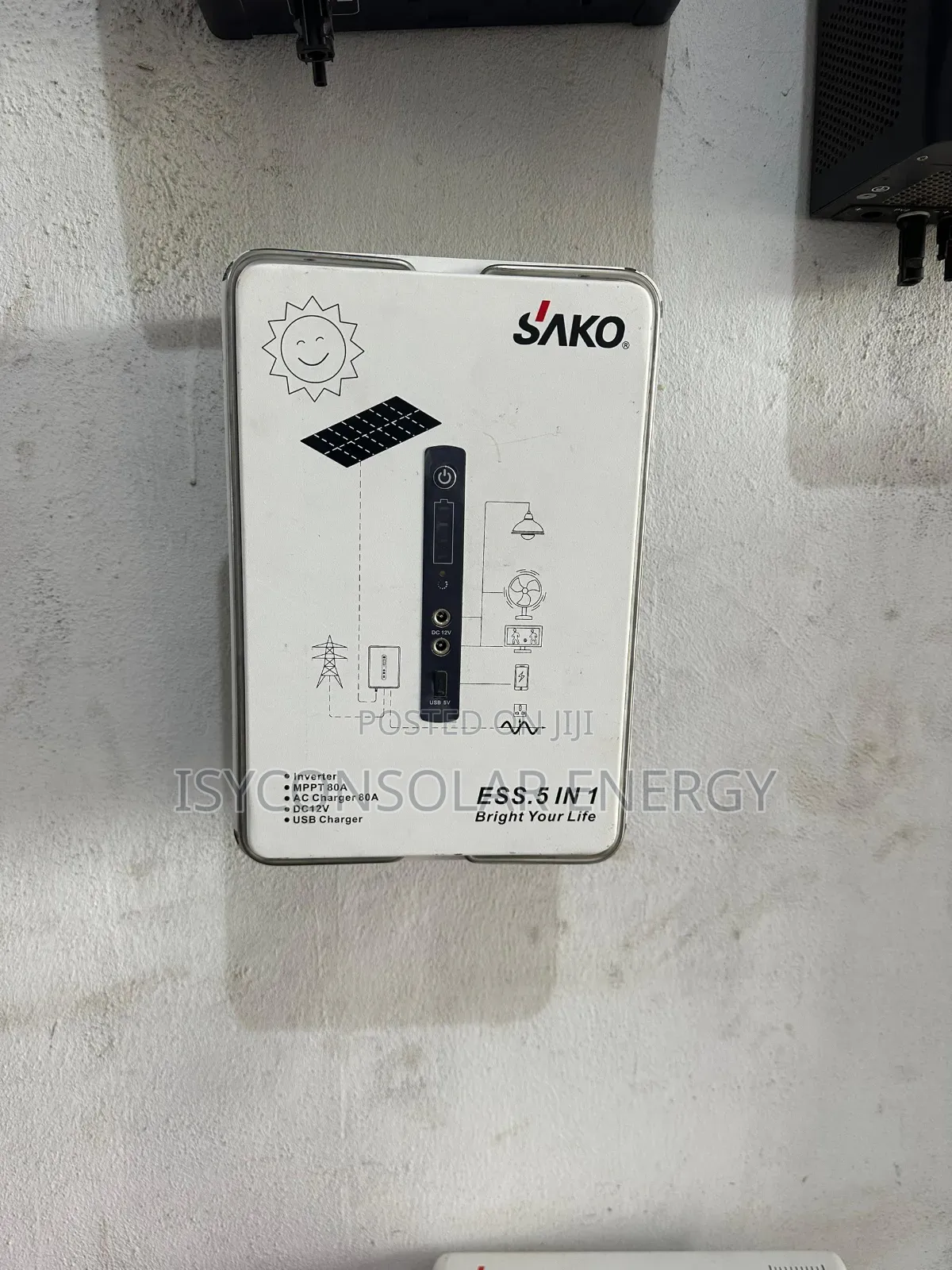 300w / 1kwh Solar Generator