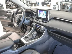 Toyota RAV4 2021 Black
