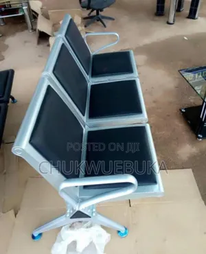 3 in 1 Airport Chair