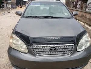 Toyota Corolla CE 2005 Brown