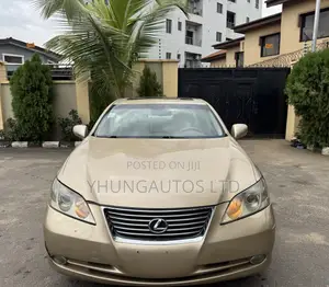 Lexus ES 350 2009 Gold