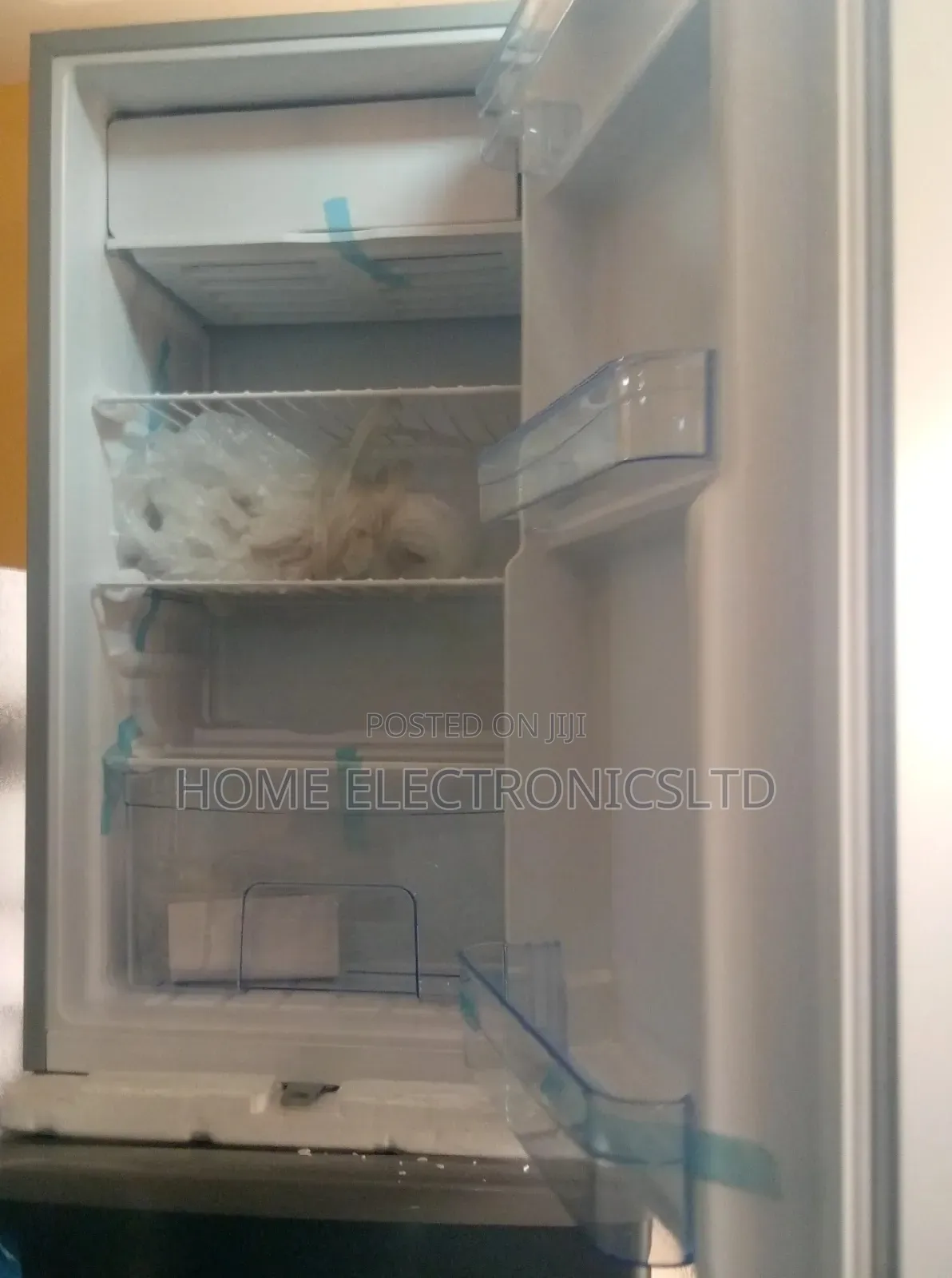 LG Table Top Refrigerator 100 Liters
