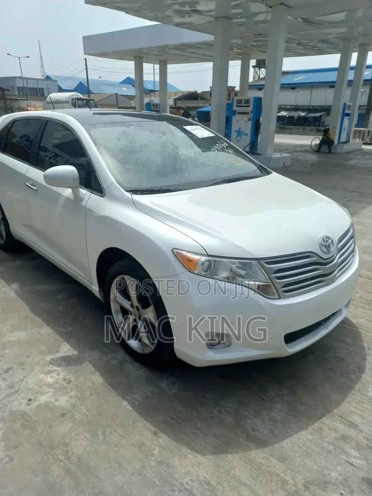 Toyota Venza 2011 White