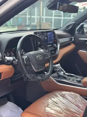 Toyota Highlander Platinum AWD 2020 White