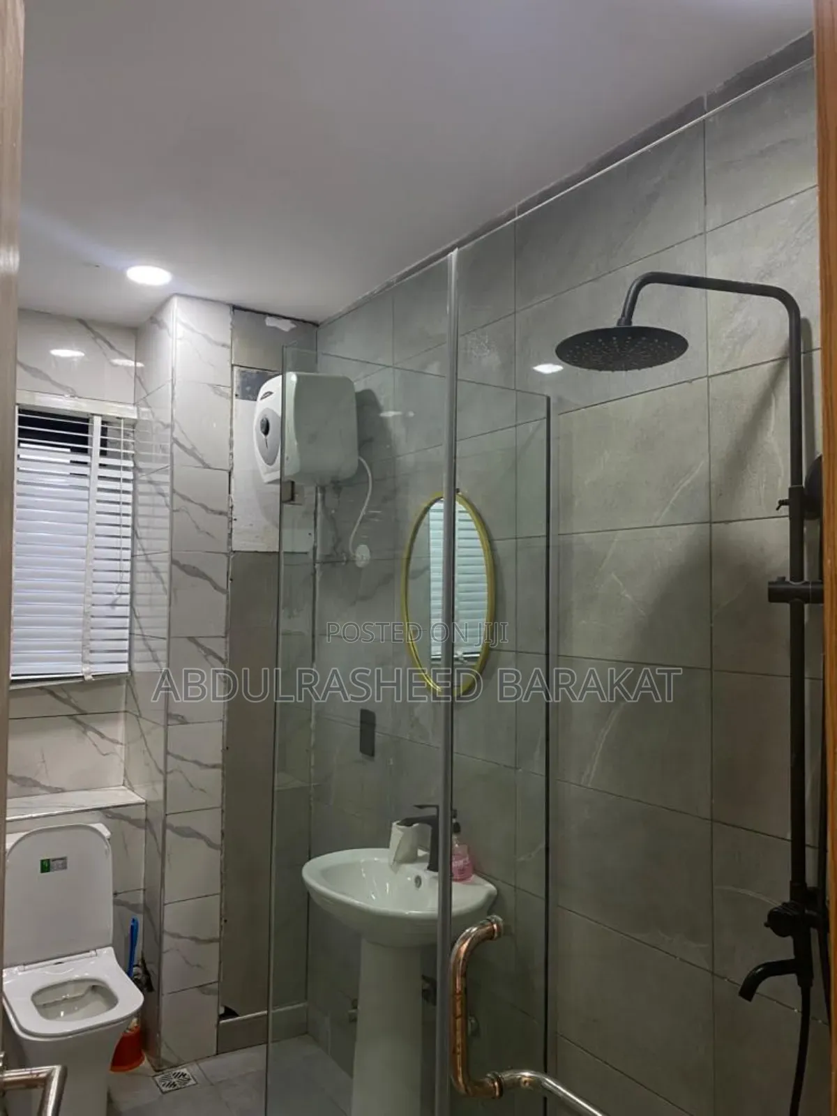 Luxury 2bedroom Apartment With Pool, Elevator and Balcony