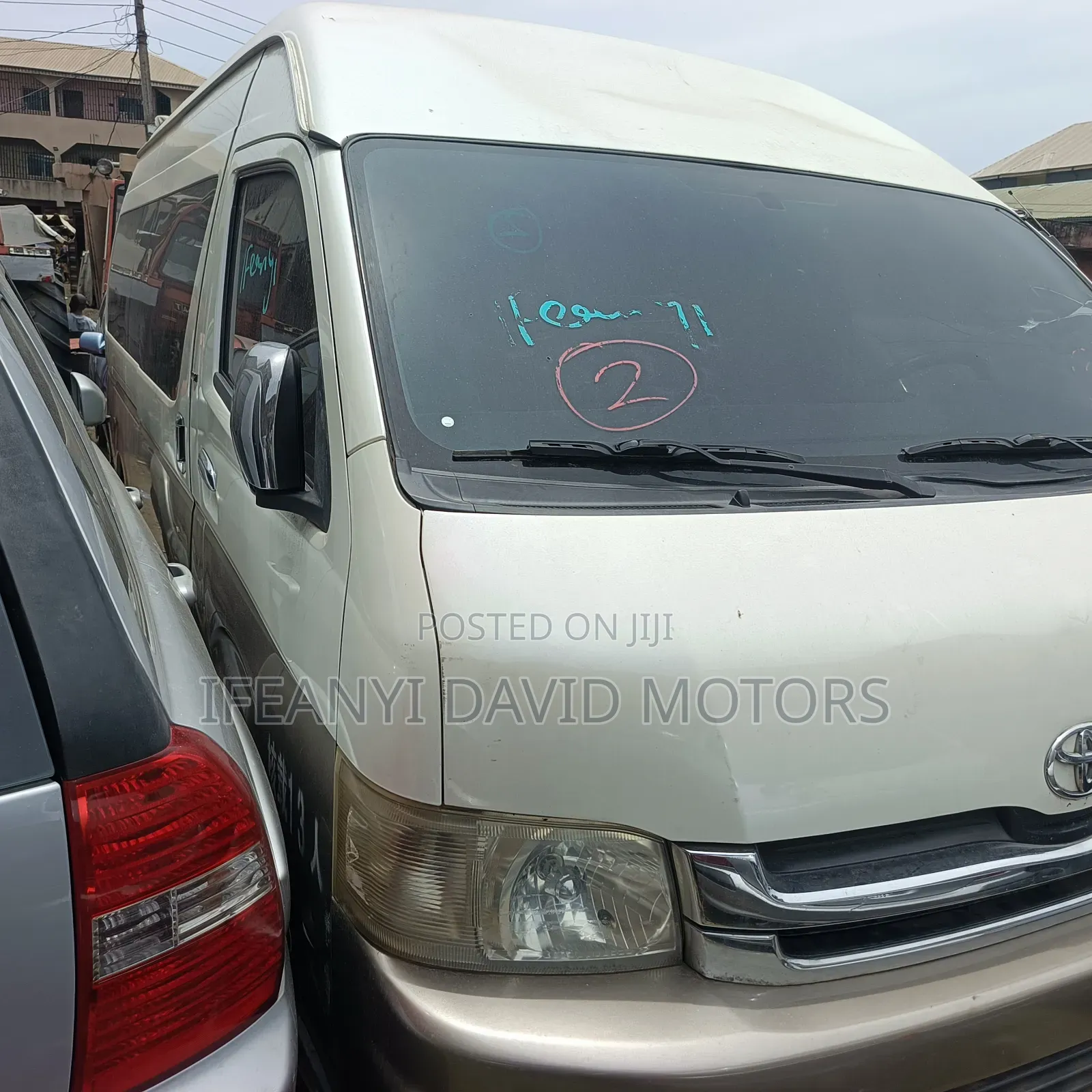 Toyota HiAce 2008 White