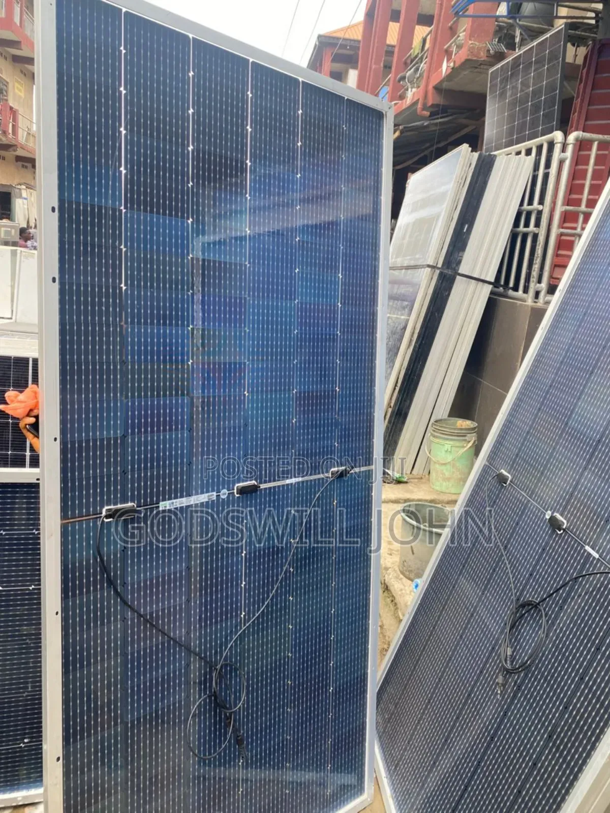 650w Jinko Solar Panels