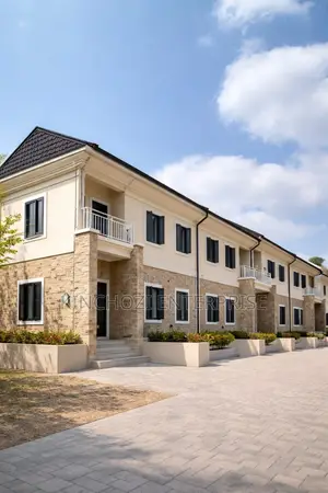 3bdrm Townhouse / Terrace in Rockvale Manors, Zone B for rent
