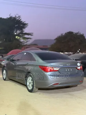Hyundai Sonata SE 4dr Sedan (2.0L 4cyl Turbo 6A) 2014 Silver