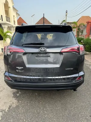Toyota RAV4 Limited 4dr SUV AWD (2.5L 4cyl 6A) 2014 Gray
