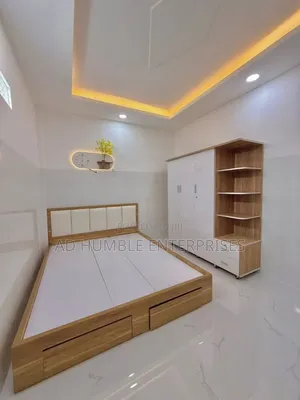 Wooden Bedframe With Giant Woberope