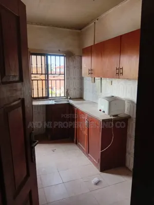 3bdrm Block of Flats in Ogudu Orioke Lagos for rent