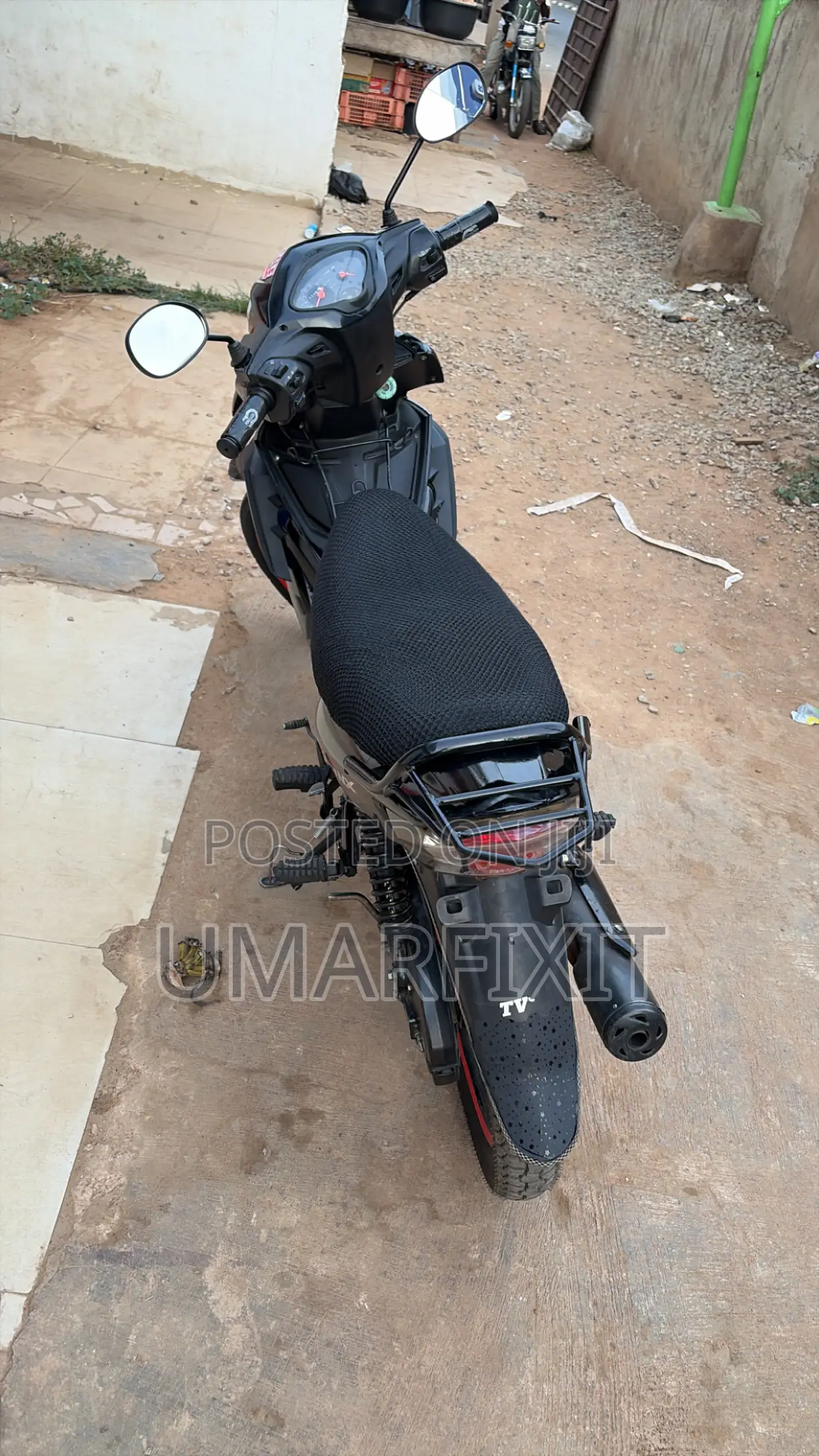 TVS Neo NX 2024 Black