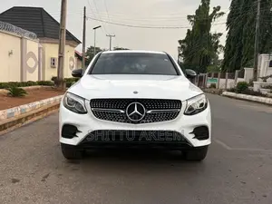 Mercedes-Benz GLC-Class 2019 White