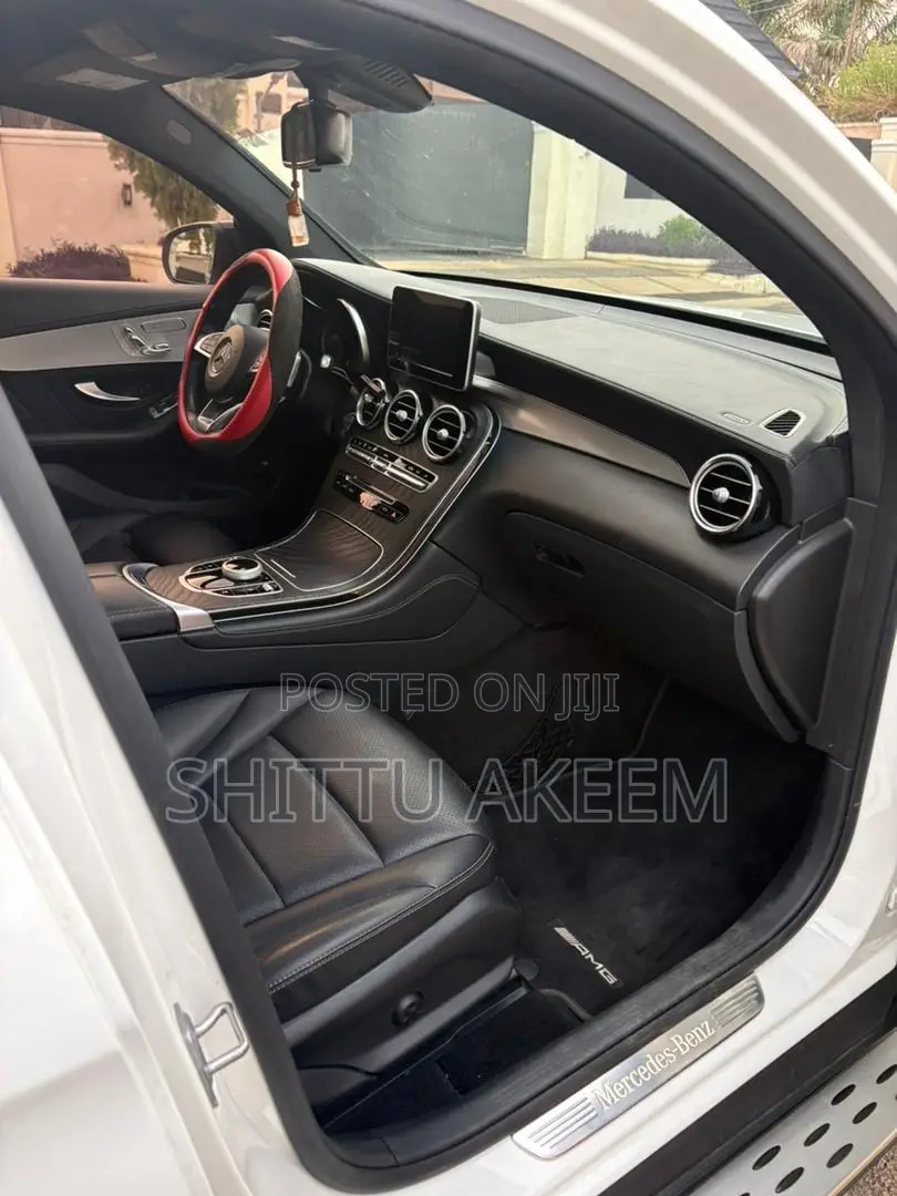 Mercedes-Benz GLC-Class 2019 White